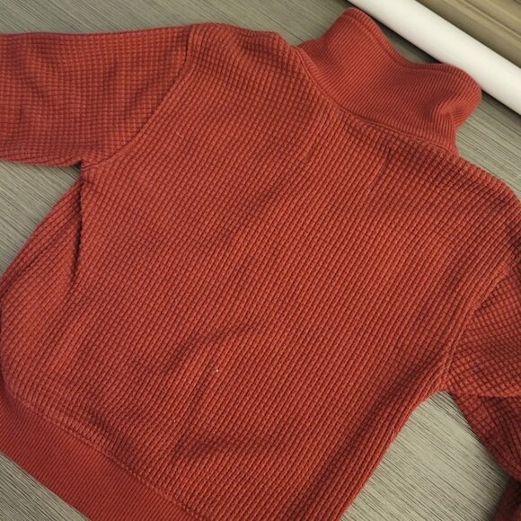 Toddler Old Navy Waffle Polo Shirt - Picture 3 of 3